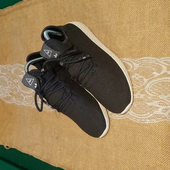 tennis hu carbon